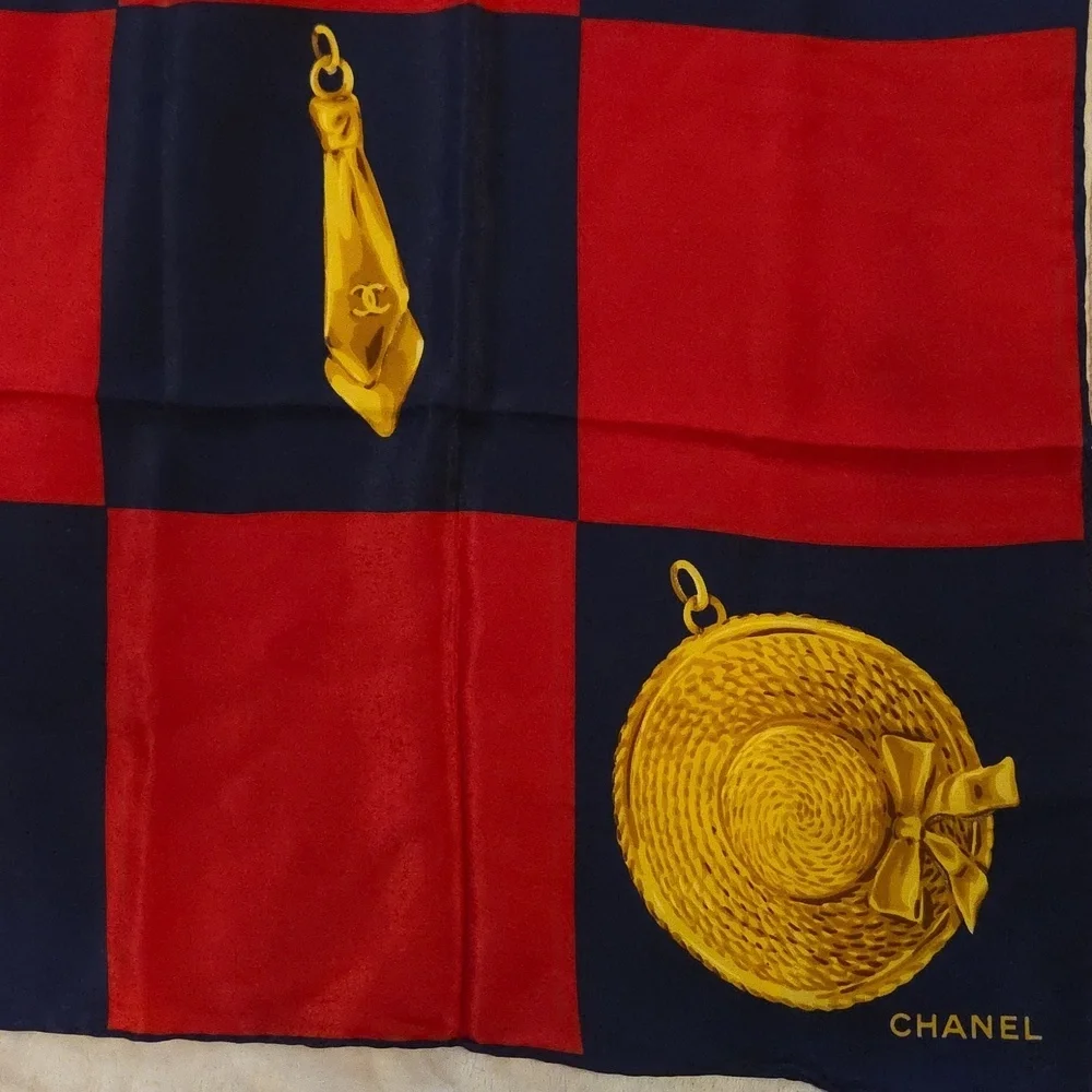 CHANEL Red and Black Scarf with Gold Motifs‎